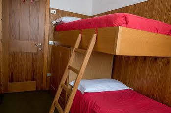 Des Alpes Apart-hotel 3*